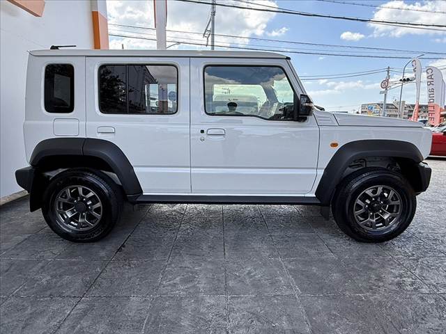 Suzuki Jimny Nomade 11