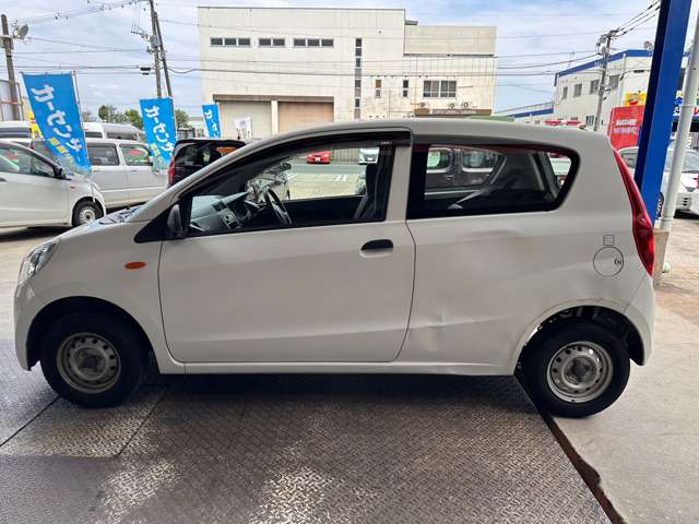 Daihatsu Mira 3