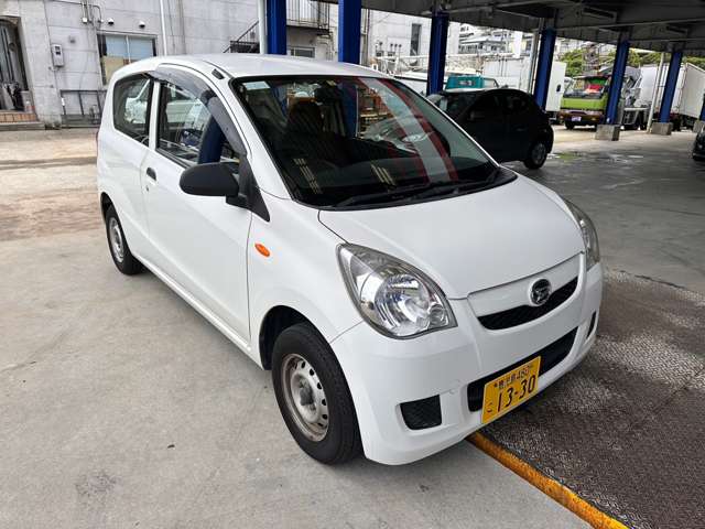 Daihatsu Mira 6