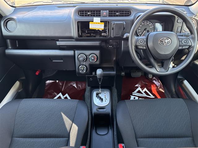 Toyota Probox Van 12