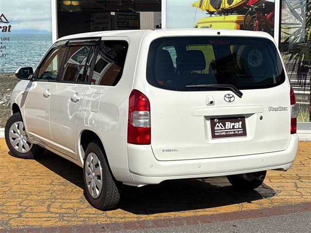 Toyota Probox Van 8