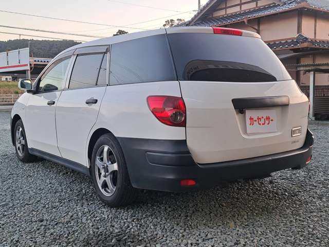 Nissan AD 2