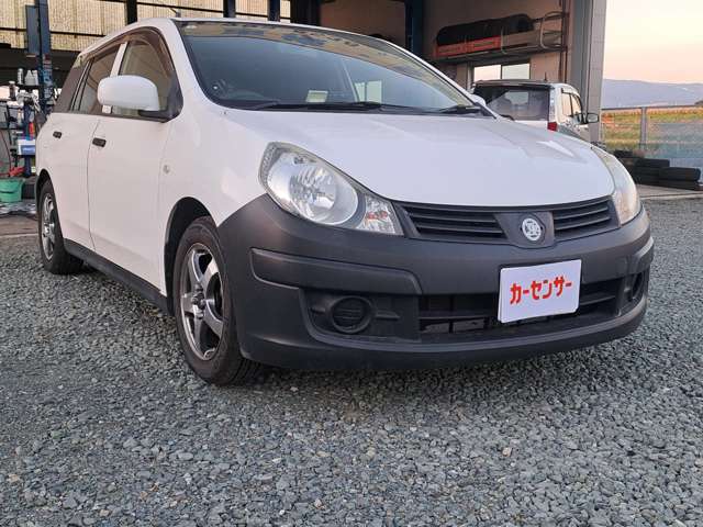 Nissan AD 4
