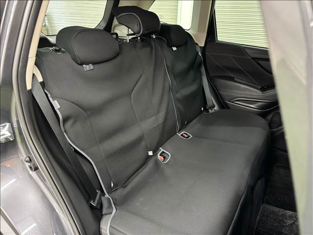 Subaru Forester 12