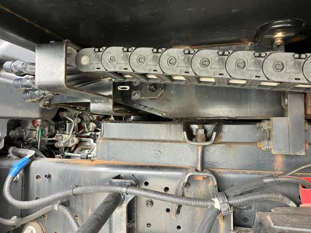 Hino Dutro 12