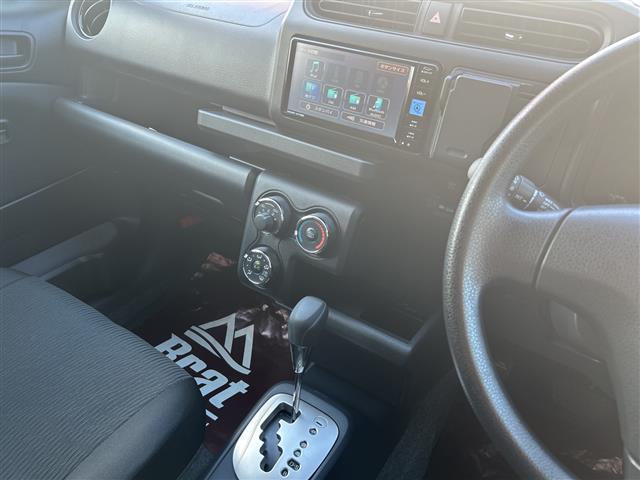Toyota Probox Van 8