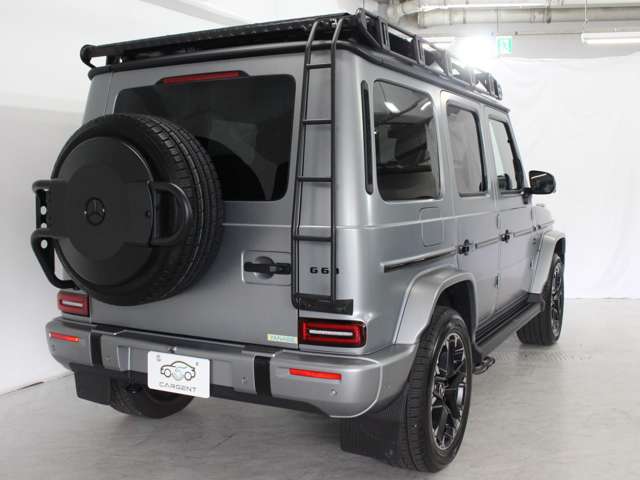 Mercedes-Benz G-Class 9