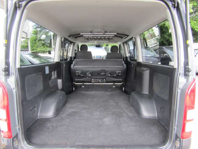 Toyota Regius Ace 9