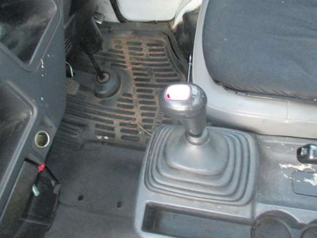 Subaru Sambar Truck 9