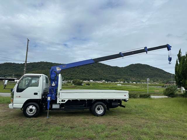 Isuzu Elf 3