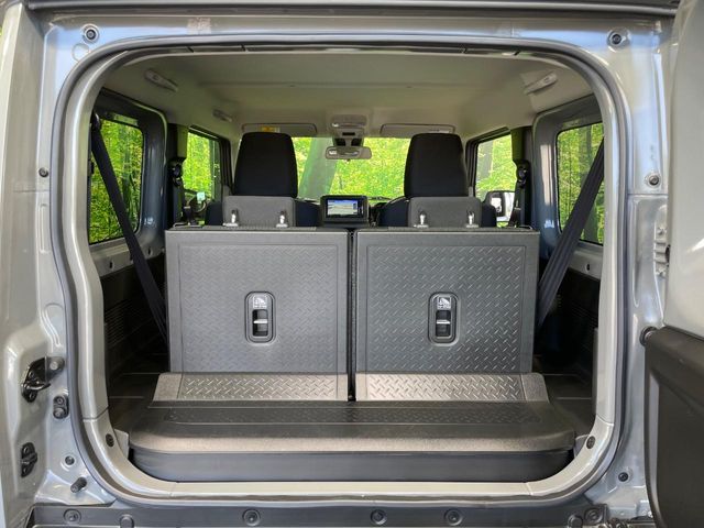 Suzuki Jimny Sierra 10