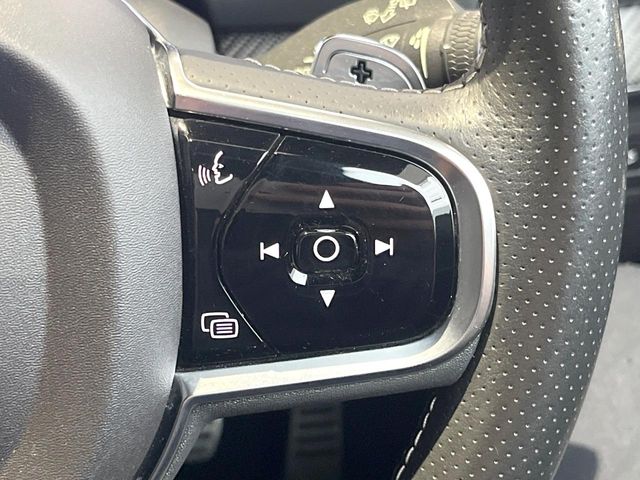 Volvo XC90 12