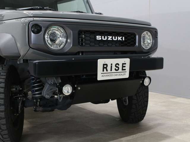 Suzuki Jimny Sierra 12
