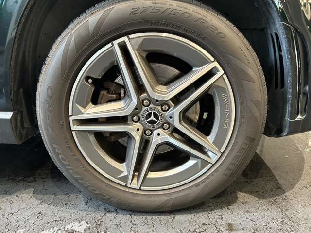 Mercedes-Benz GLE 8