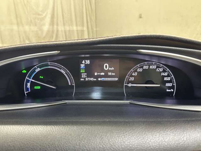 Toyota Sienta 11