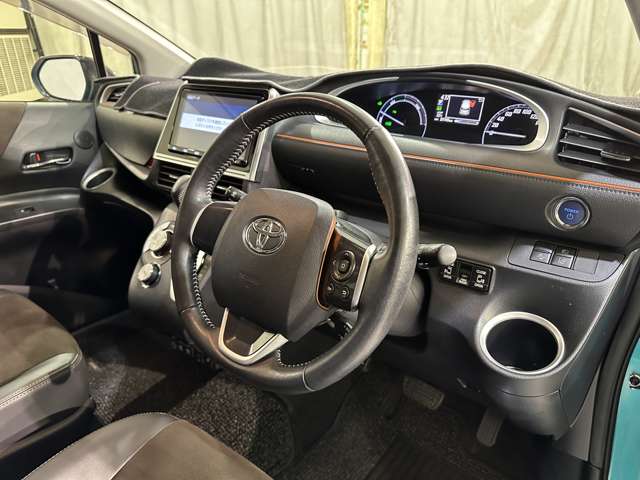 Toyota Sienta 9