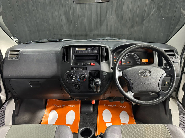 Toyota Town Ace Van 5