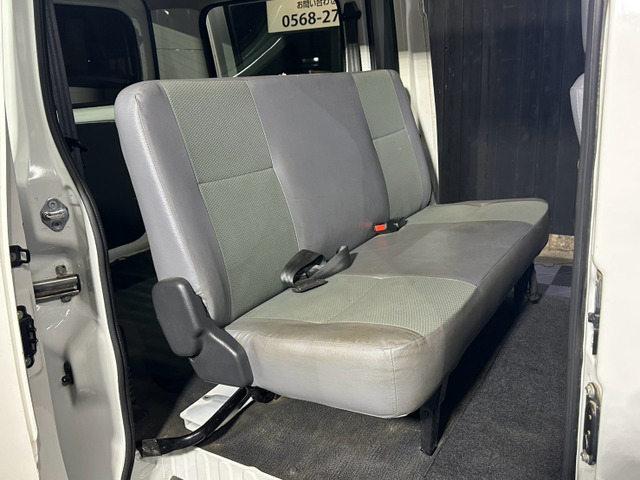 Toyota Town Ace Van 7