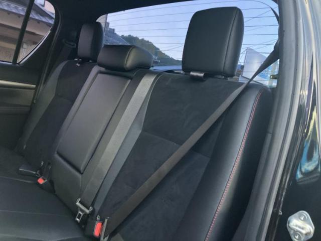 Toyota Hilux 8