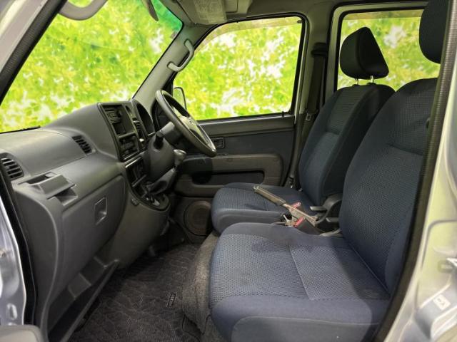 Daihatsu Hijet Cargo 7