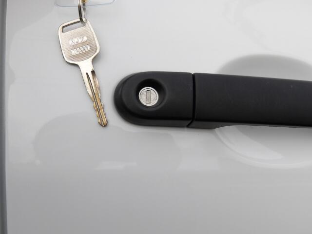 Nissan NV150 AD 12