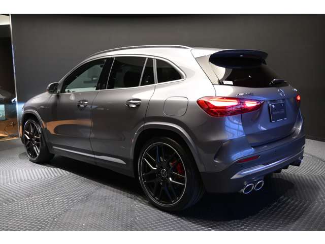 Mercedes-Benz GLA-Class 7