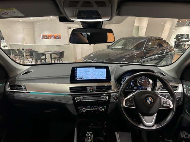 BMW X1 6