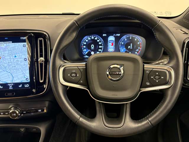 Volvo XC40 6