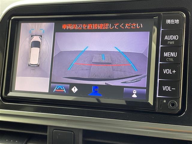 Toyota Sienta 4