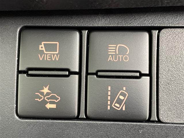 Toyota Sienta 9