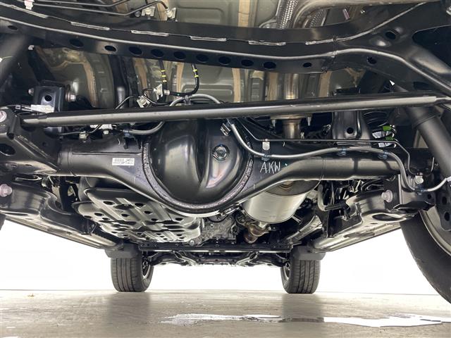 Toyota Land Cruiser FJ 11