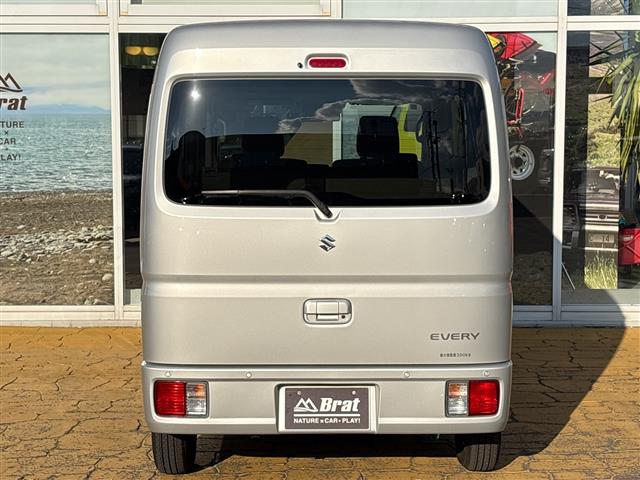Suzuki Every 9