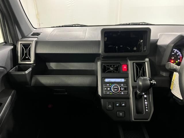 Daihatsu Taft 6