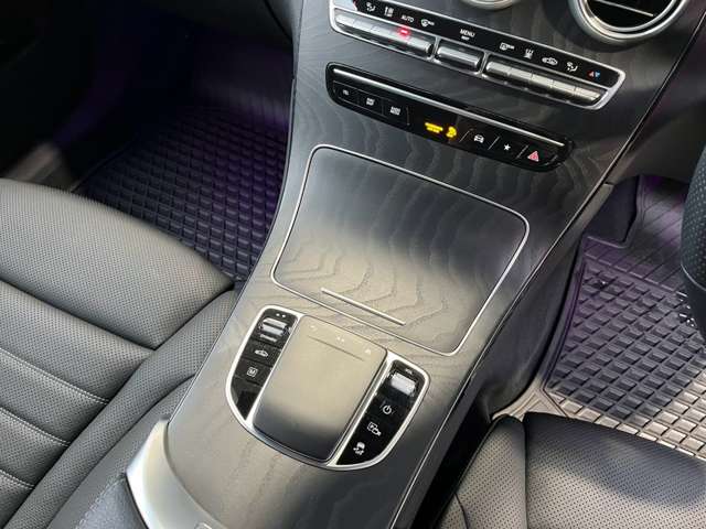 Mercedes-Benz GLC 9