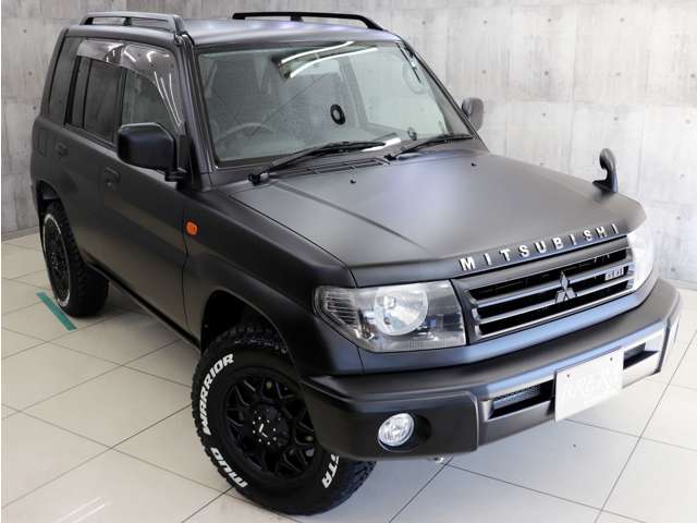 Mitsubishi Pajero iO 4