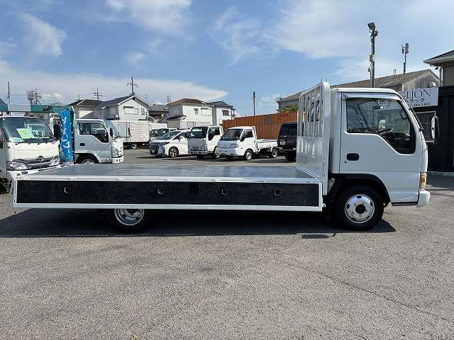 Isuzu Elf 12