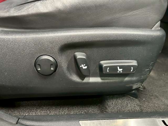 Lexus NX 9