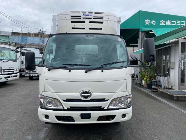 Hino Dutro 2