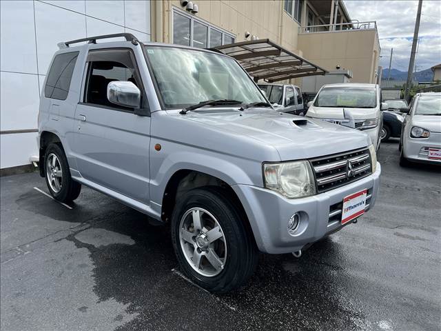 Mitsubishi Pajero Mini 4