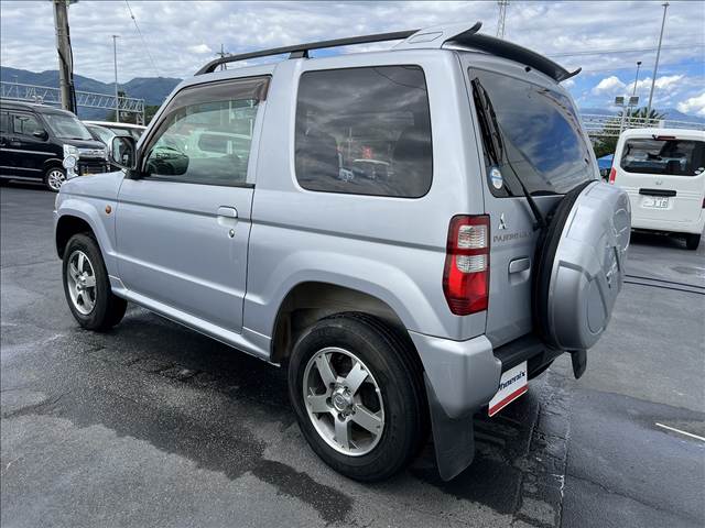 Mitsubishi Pajero Mini 8