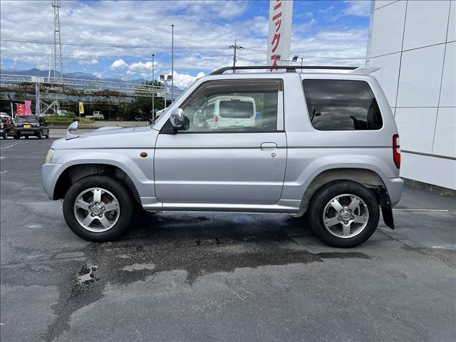 Mitsubishi Pajero Mini 9