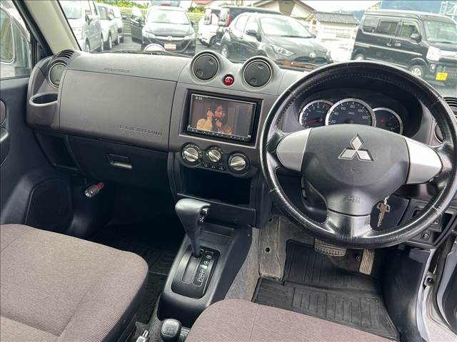 Mitsubishi Pajero Mini 10