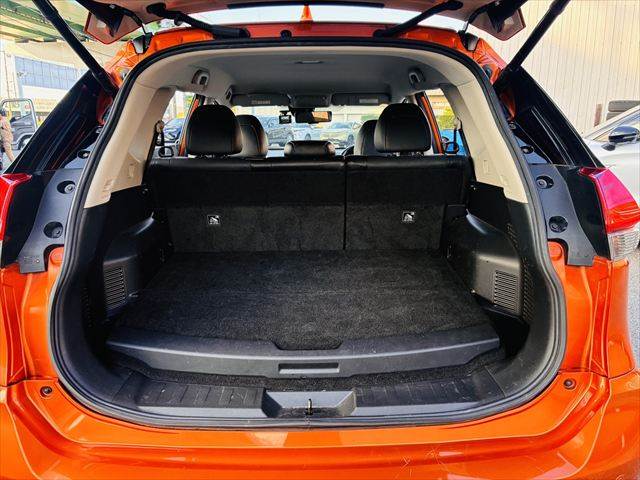 Nissan X-Trail 9