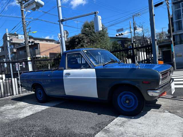 Nissan Sunny Truck 2