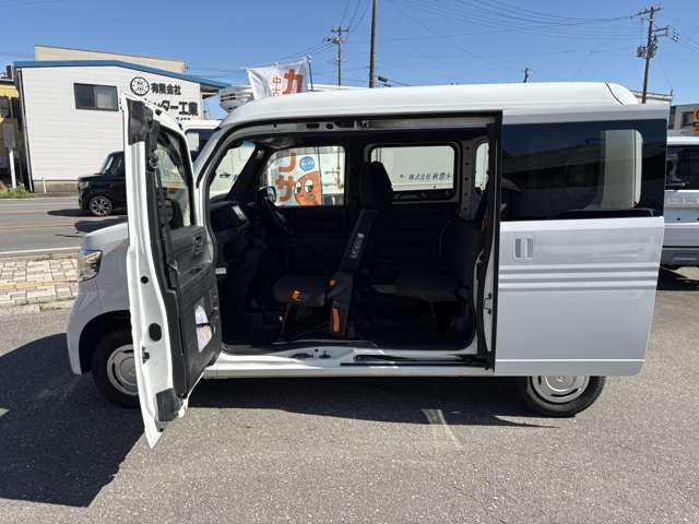 Honda N-VAN 6