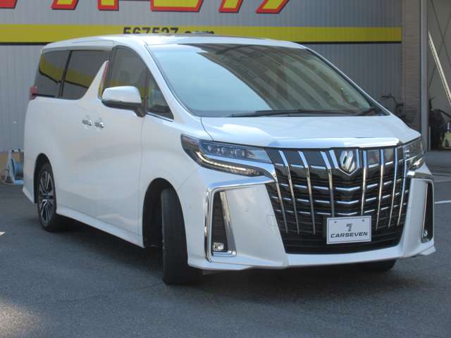 Toyota Alphard 6
