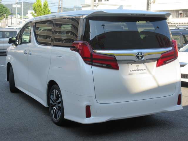 Toyota Alphard 10