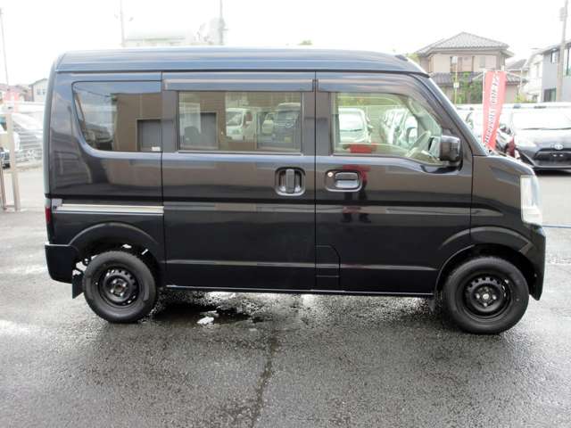 Nissan NV100 Clipper 12