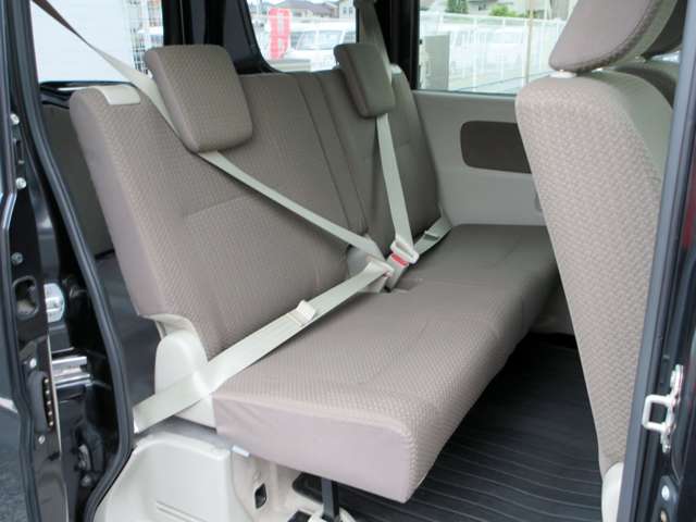 Nissan NV100 Clipper 9