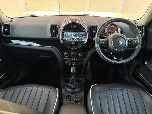 MINI Crossover 2